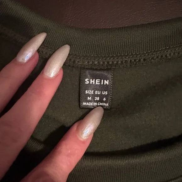 Bruh mom sweater - Picture 2 of 8